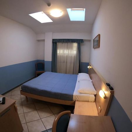 Albergo La Caravella Staranzano Экстерьер фото
