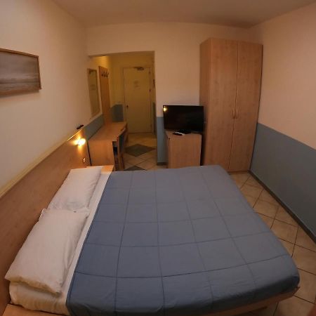 Albergo La Caravella Staranzano Экстерьер фото