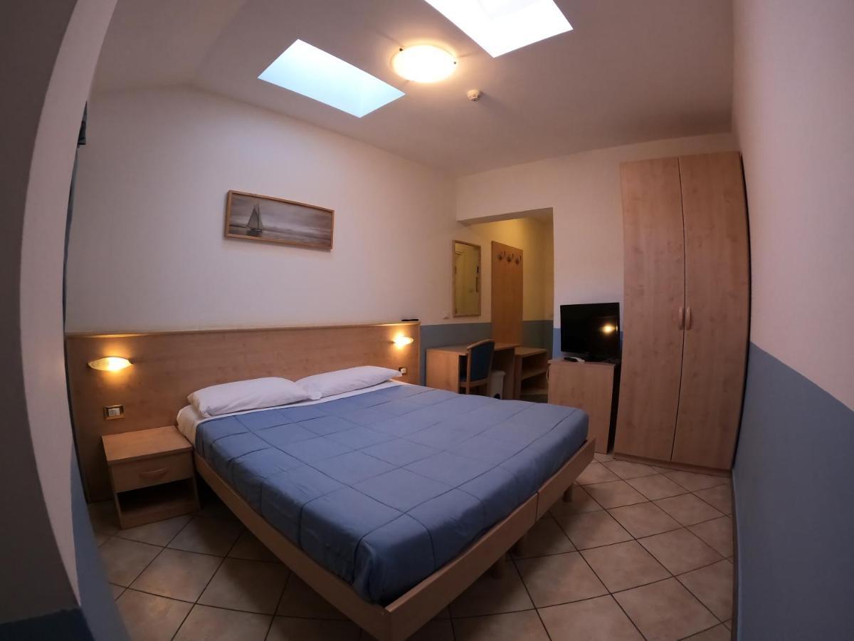 Albergo La Caravella Staranzano Экстерьер фото