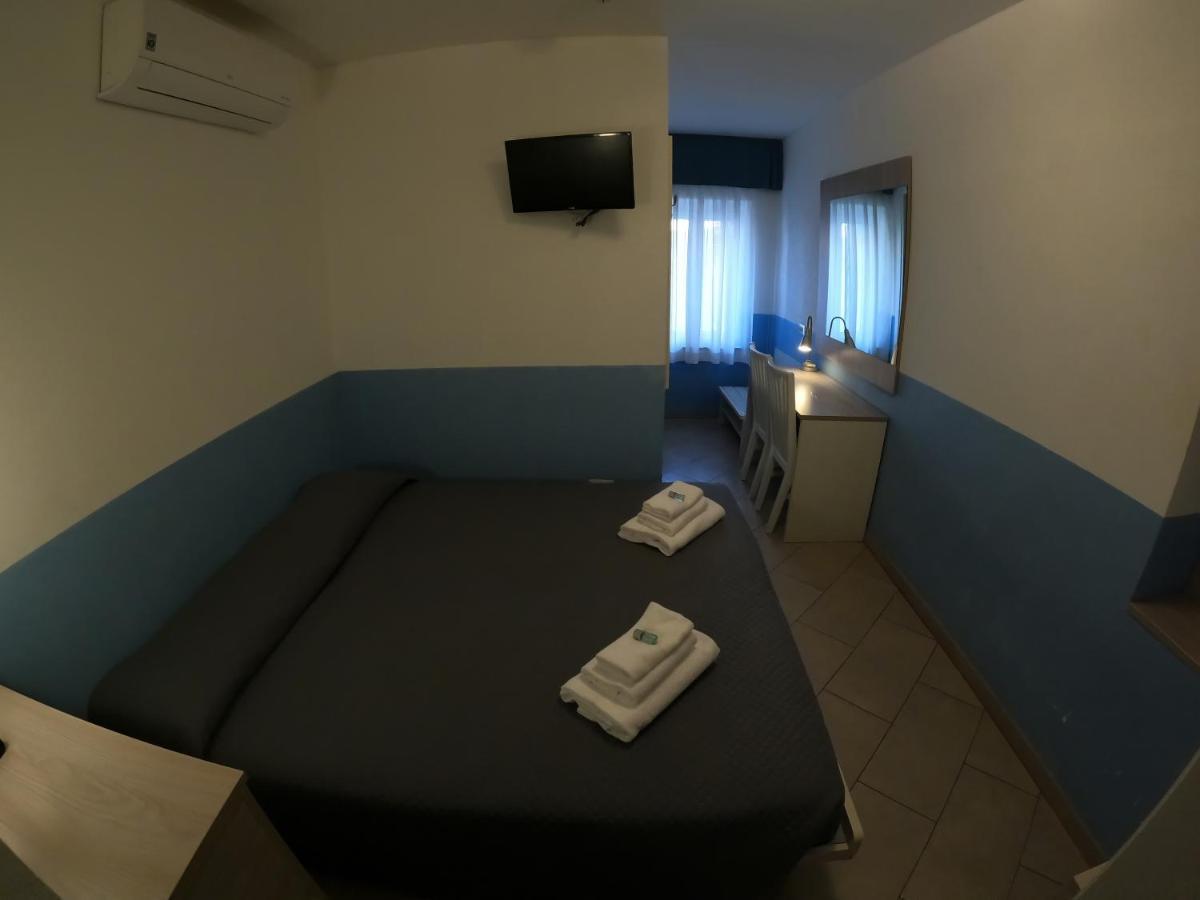 Albergo La Caravella Staranzano Экстерьер фото
