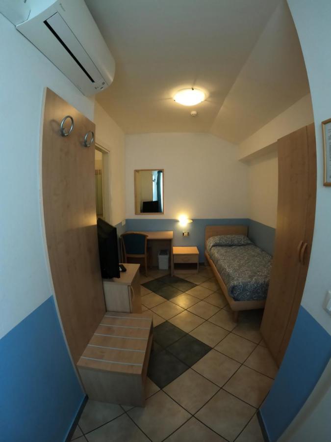 Albergo La Caravella Staranzano Экстерьер фото