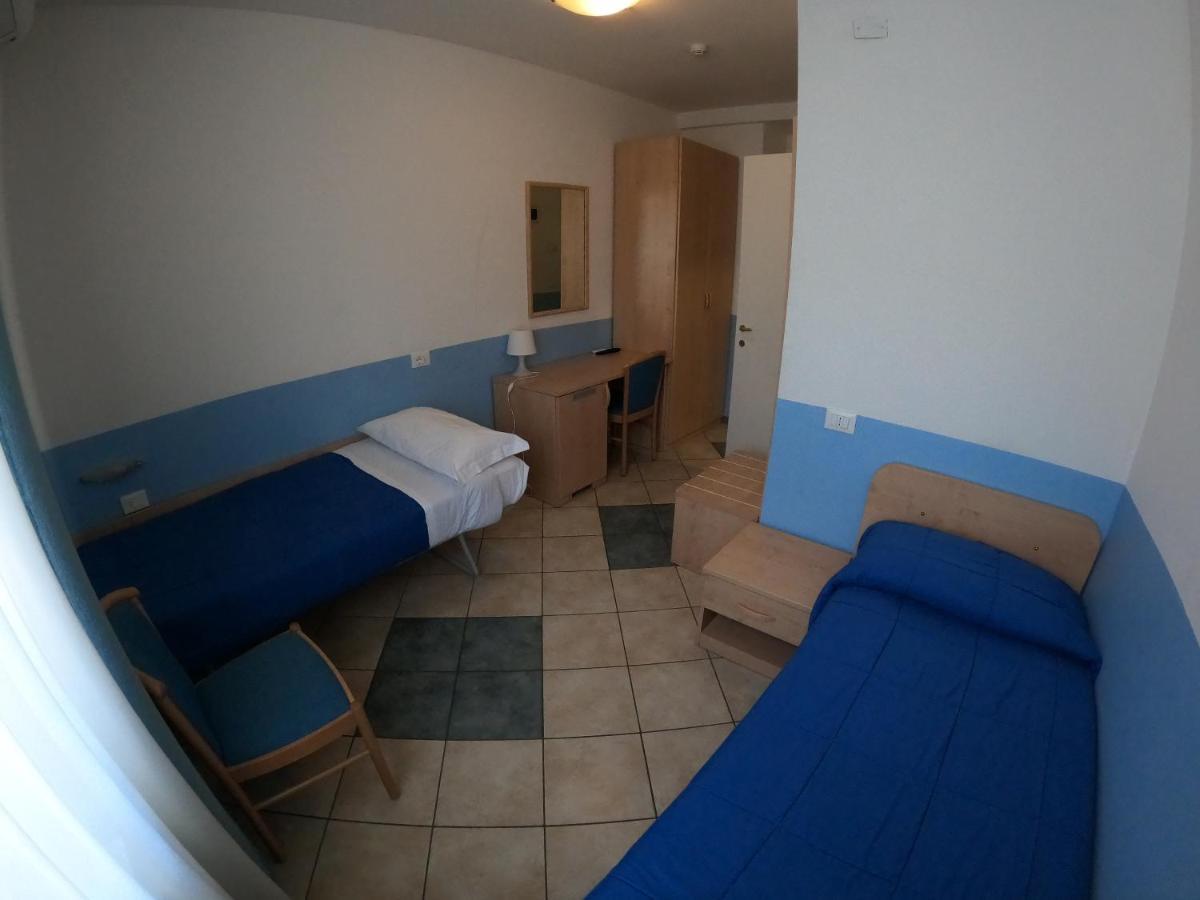 Albergo La Caravella Staranzano Экстерьер фото