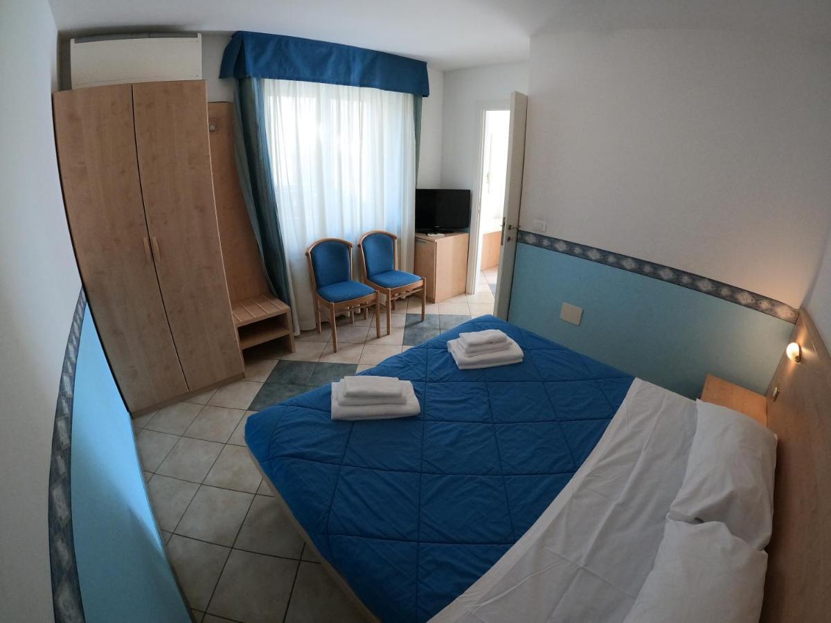 Albergo La Caravella Staranzano Экстерьер фото
